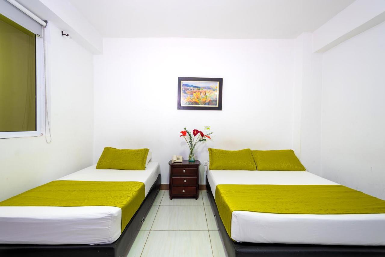 Ayenda 1234 Imperio 70 Hotel Medellín Eksteriør billede