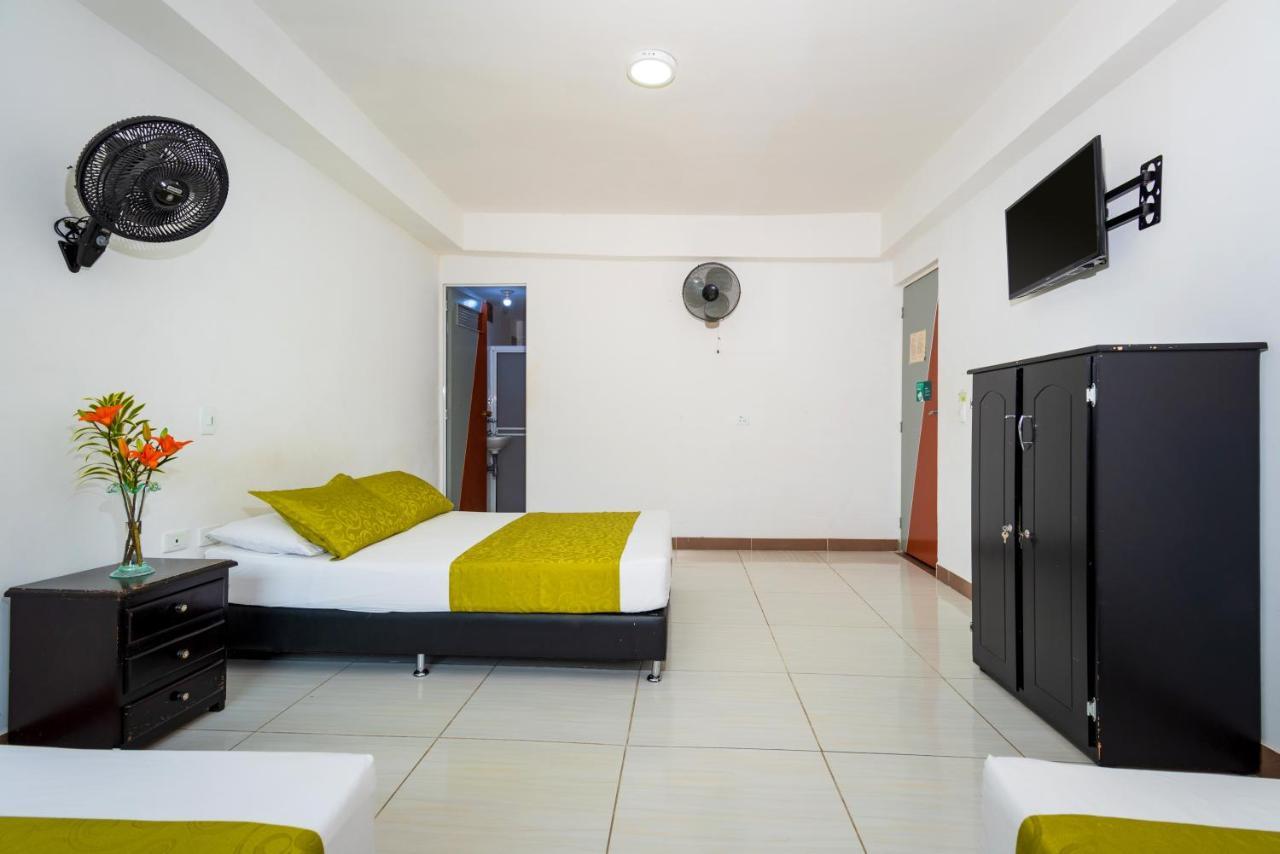 Ayenda 1234 Imperio 70 Hotel Medellín Eksteriør billede