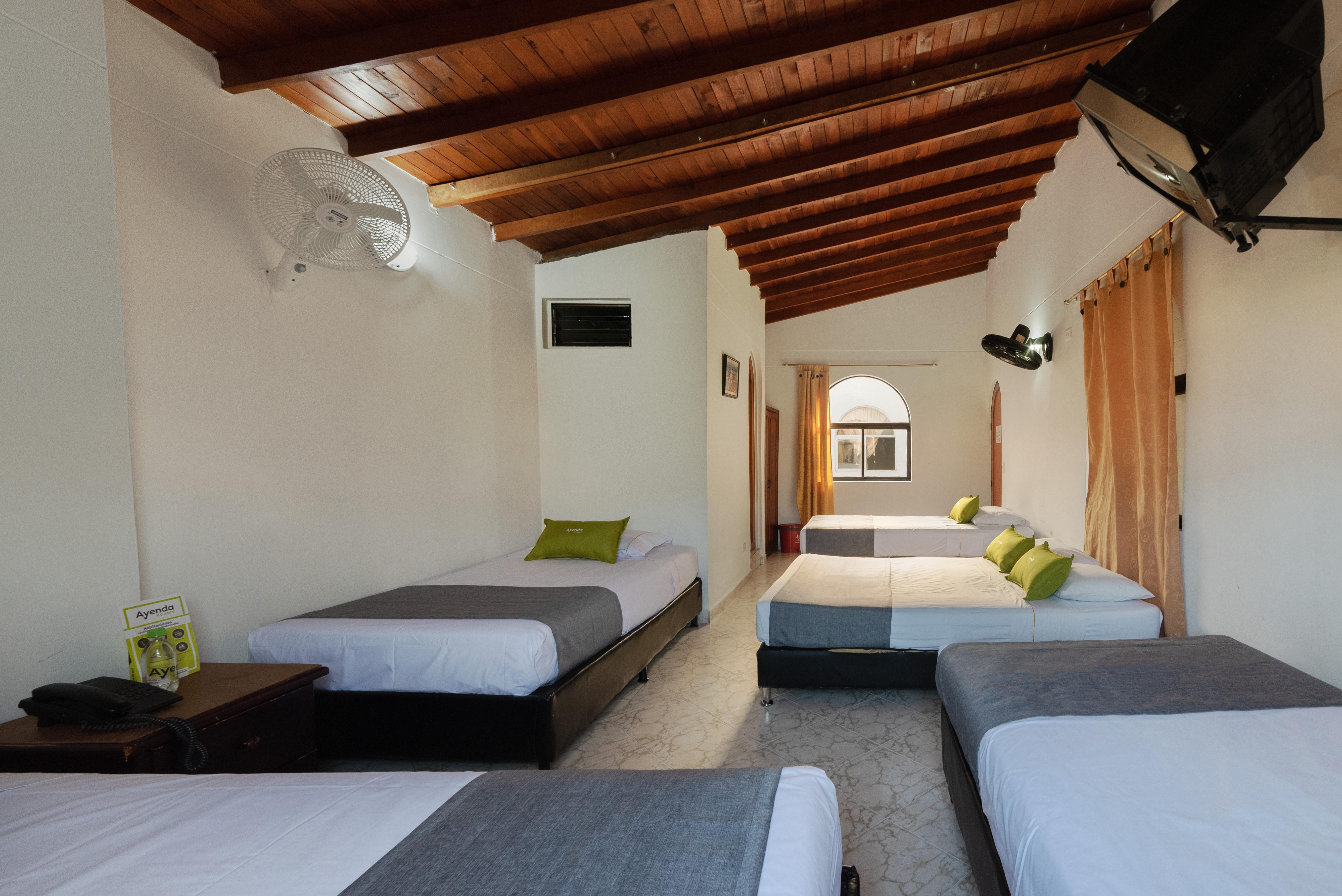 Ayenda 1234 Imperio 70 Hotel Medellín Eksteriør billede