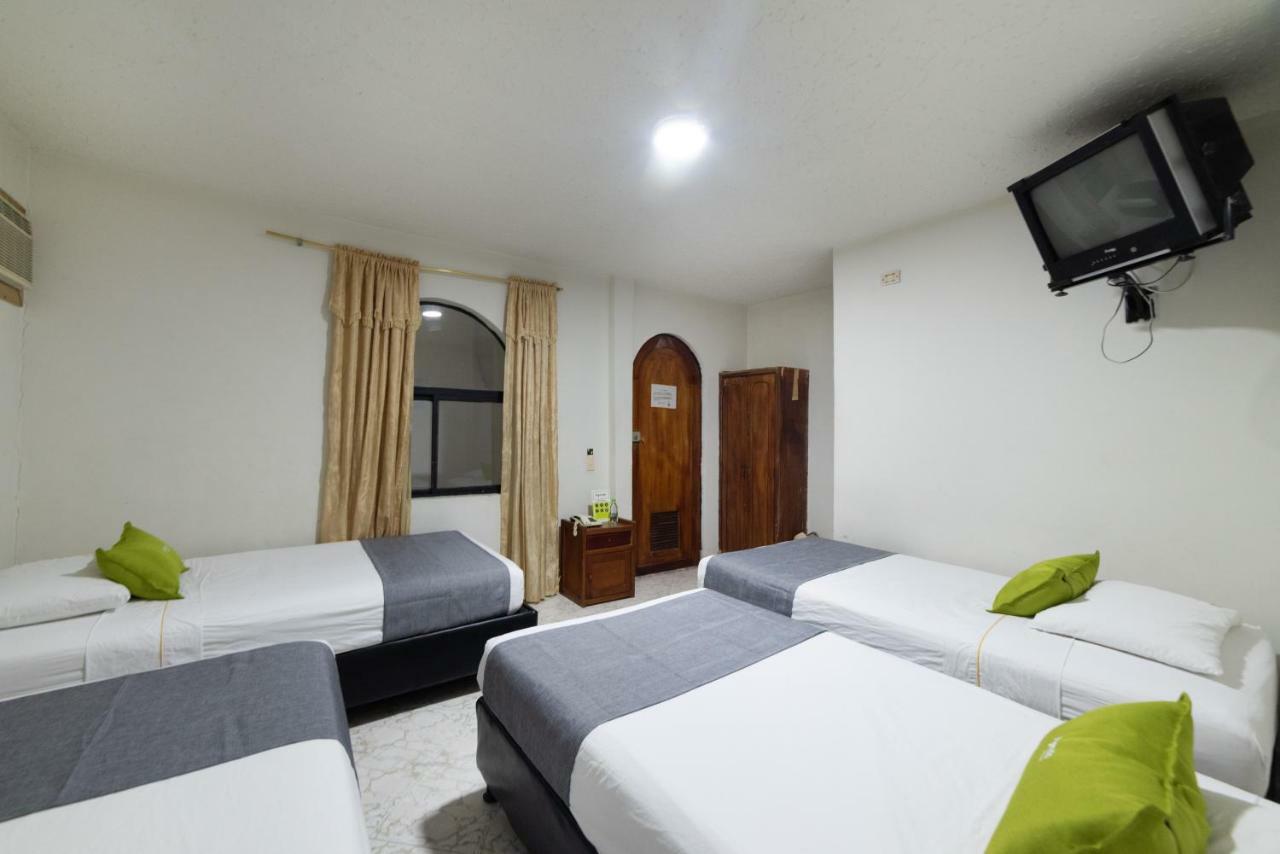 Ayenda 1234 Imperio 70 Hotel Medellín Eksteriør billede